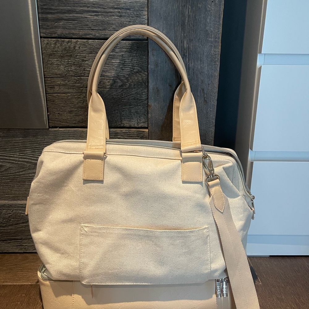BEIS Cream Mini Weekender Bag - Picture 2 of 3